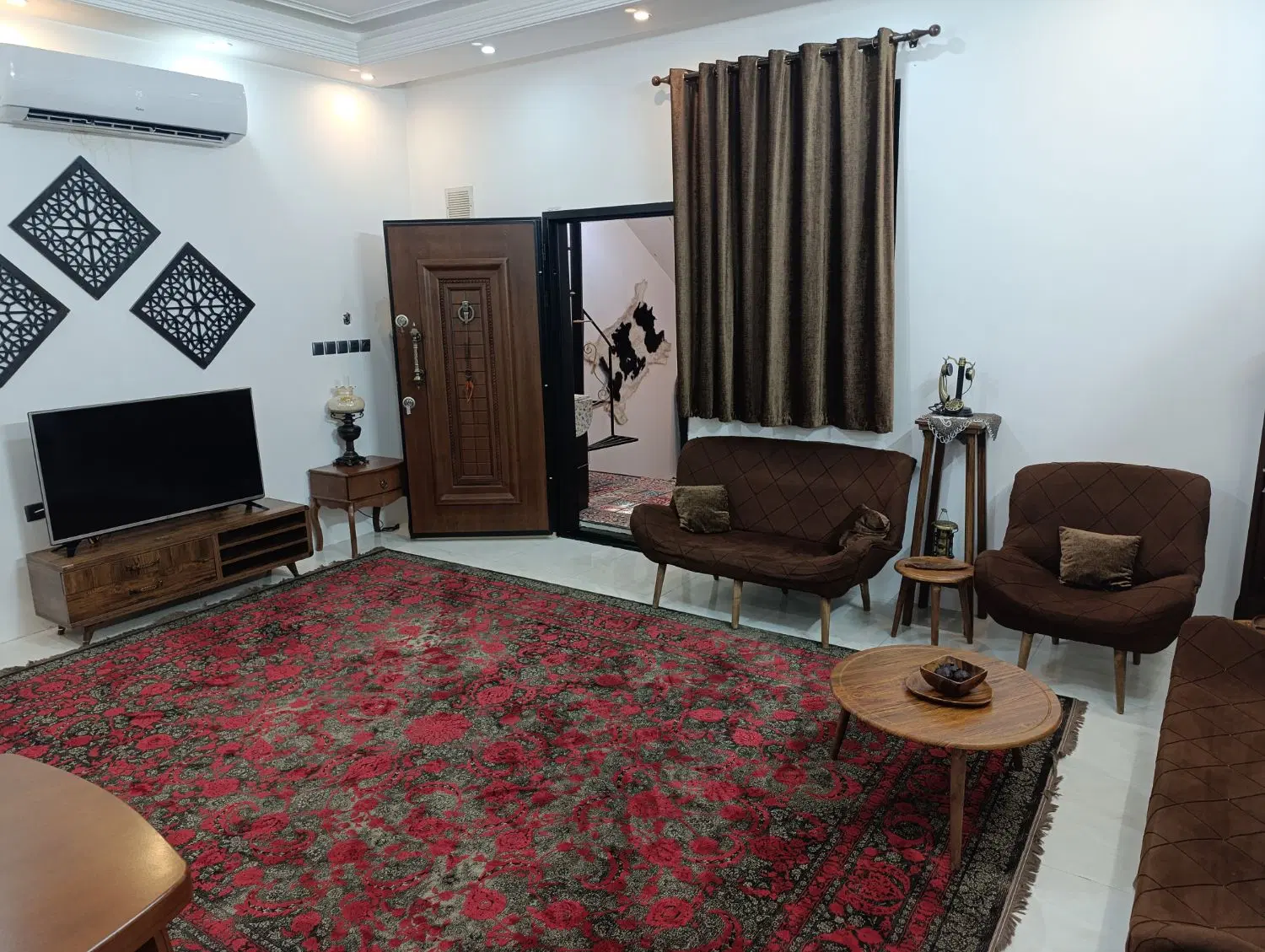 خانه ۳ طبقه مجزا