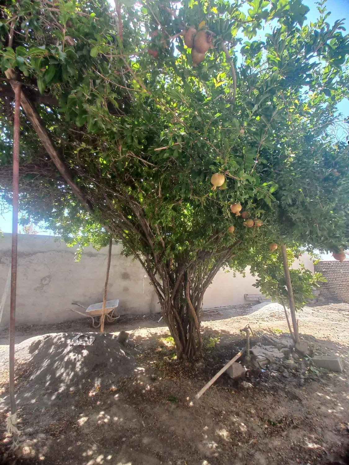 خانه سه خواب با سند و امکانات معاوضه پیربکران
