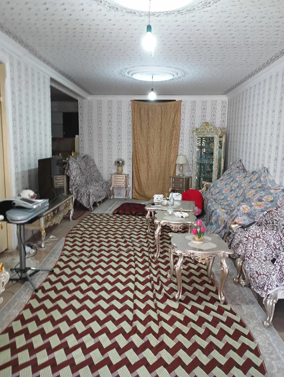 خانه حیاط دار گنج آباد