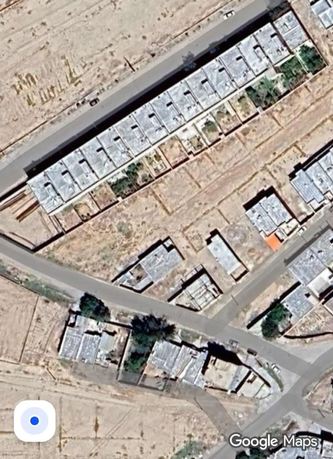 زمین فروشی