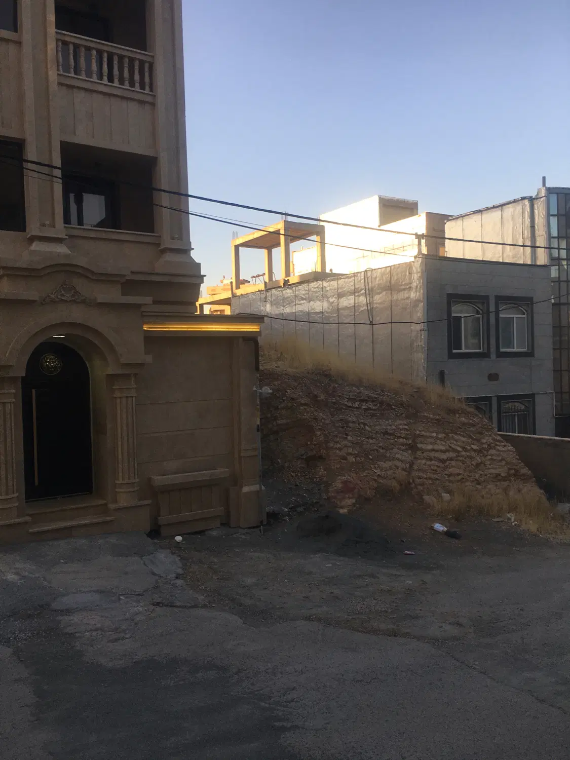 زمین مسکونی زیبا شهر