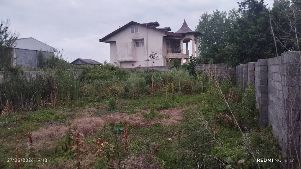 زمین با سند مسکونی