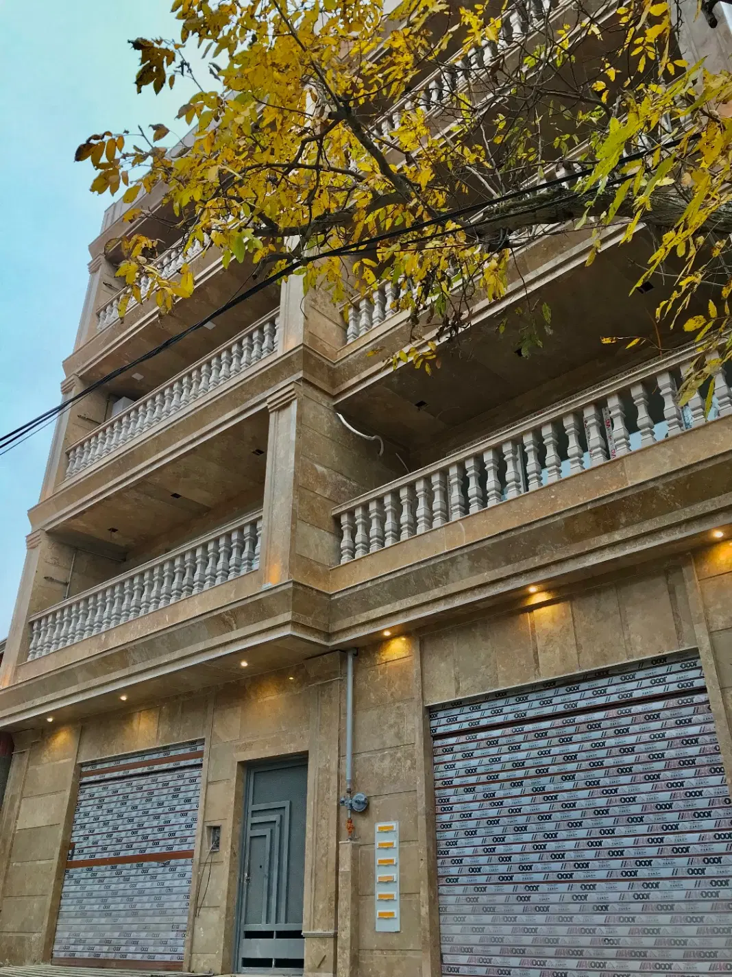 فروش یک واحد اپارتمان