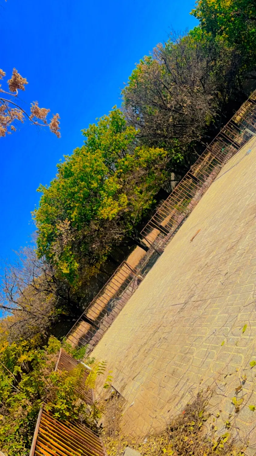 باغ ویلا در مرکز شهر جوپار