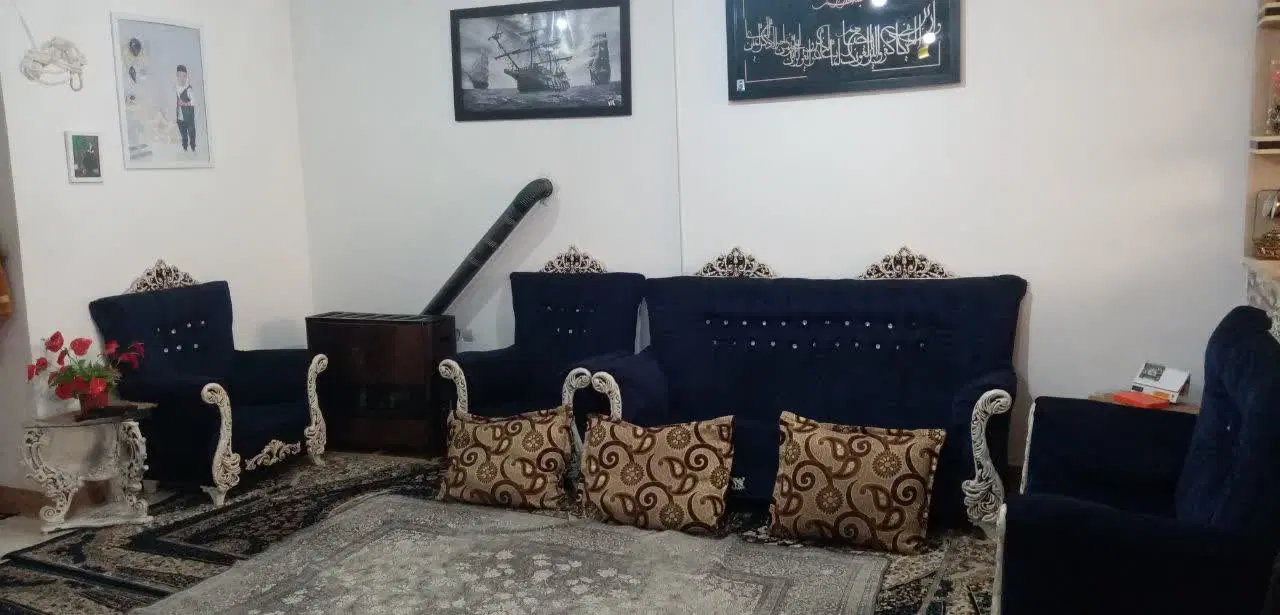 یک طبقه آپارتمان ۸۵ متری