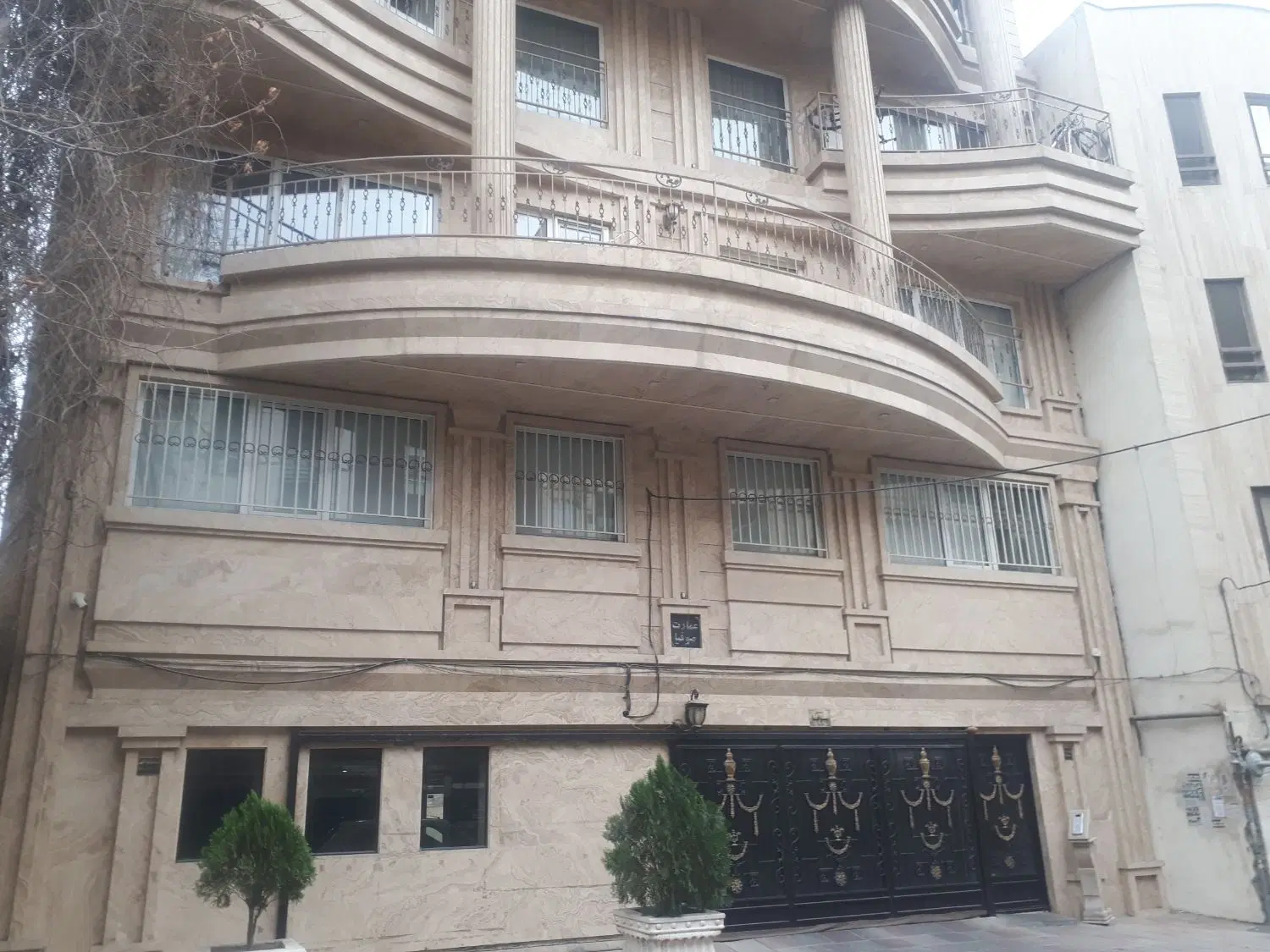 اجاره آپارتمان طبقه سوم ۳ خواب