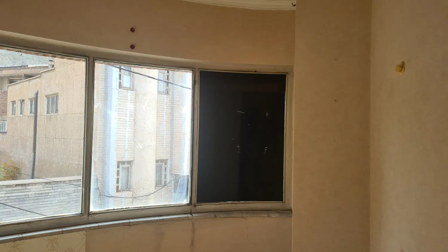 مغازه در طبقه اول  پاساژ کبود مناسب بوتیک  موبایل