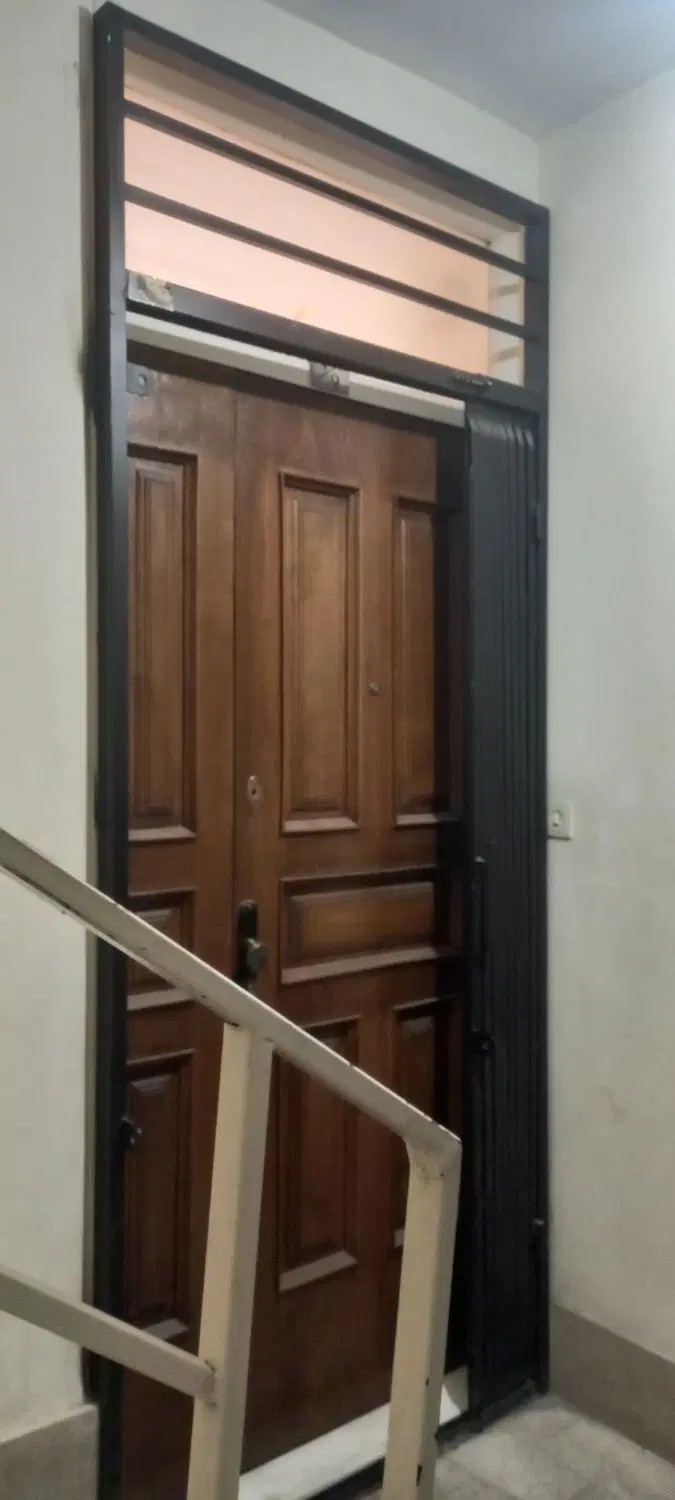 ۴۸ متر پارکینگ ، آدربایجان