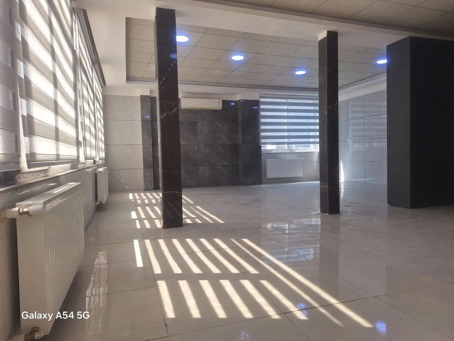 دفتر کار 70 متر بر خیابان کارگر بالاتر از پاستور