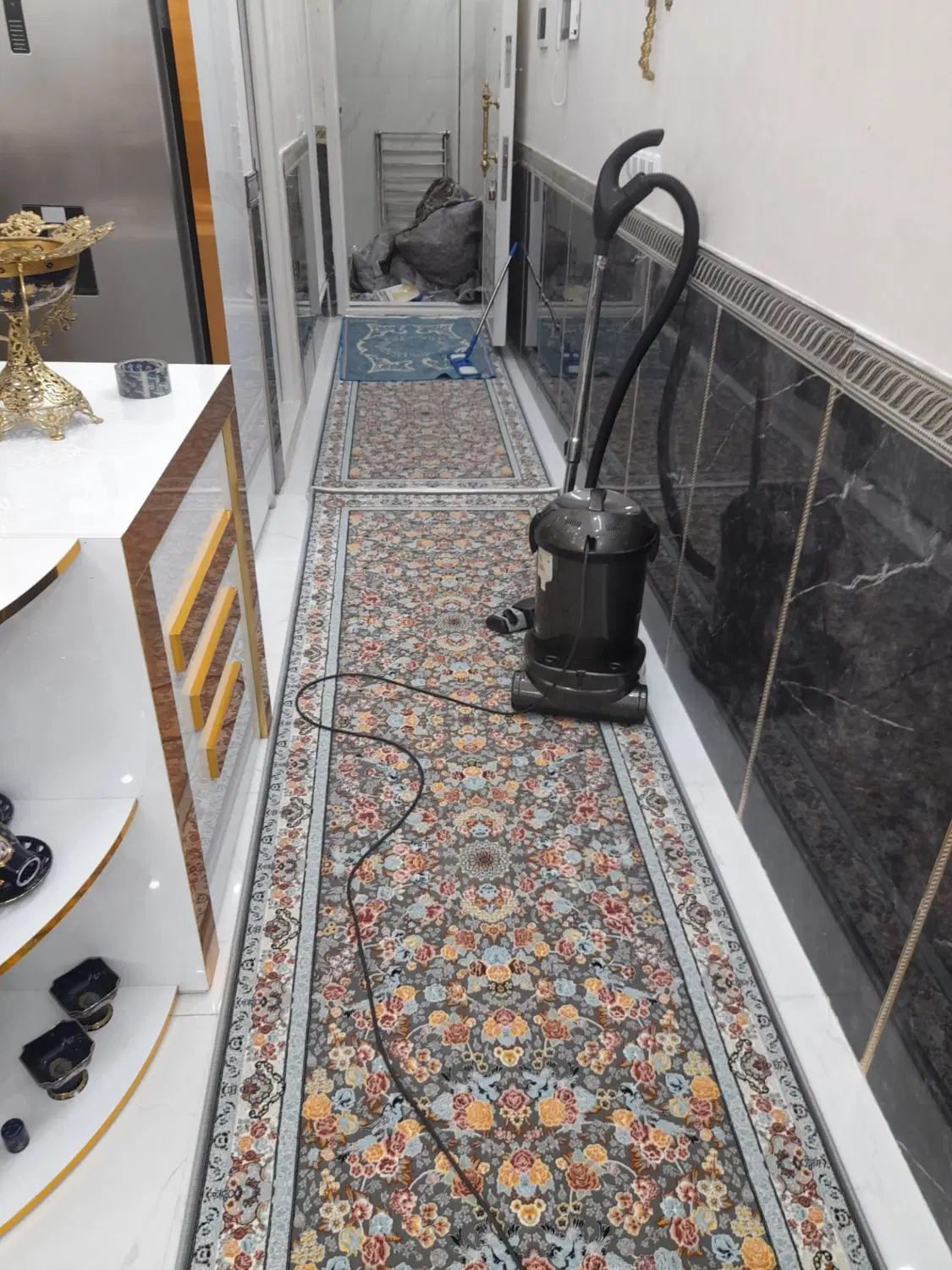 آپارتمان طبقه اول با پارکینگ