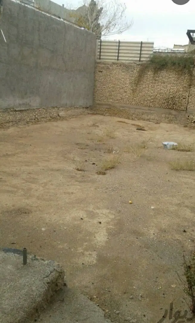 زمین کلنگی