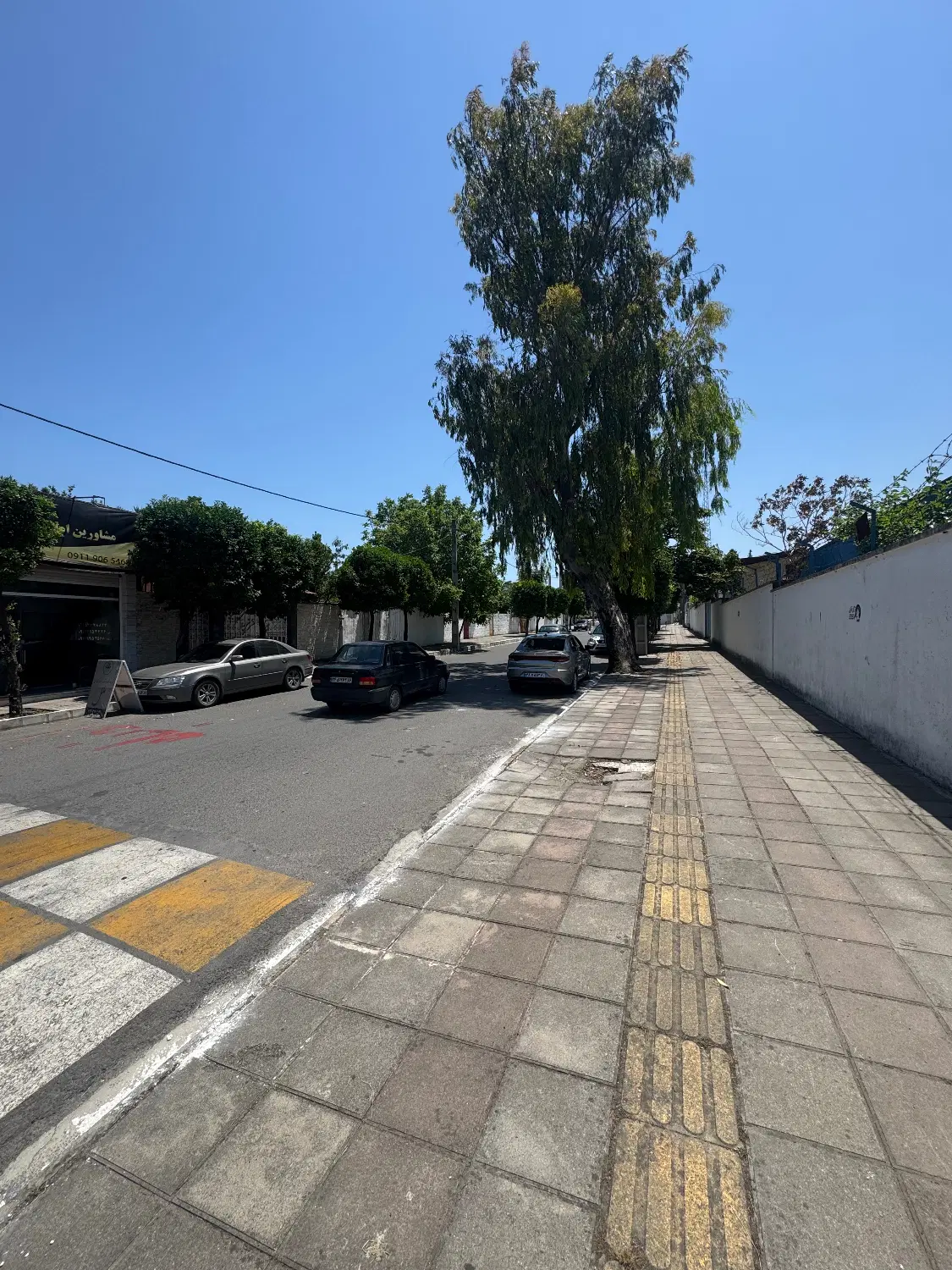 زمین با بنای کلنگی خیابان شهید سنگاری