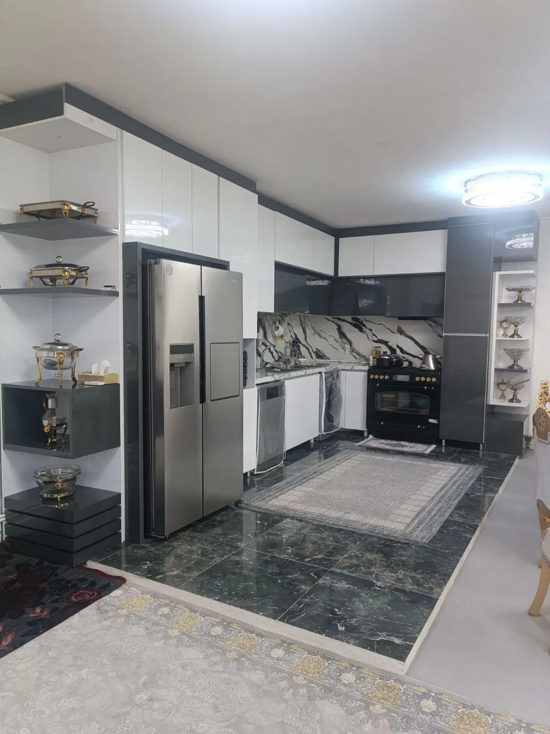 خانه مسکونی دوطبقه مرند