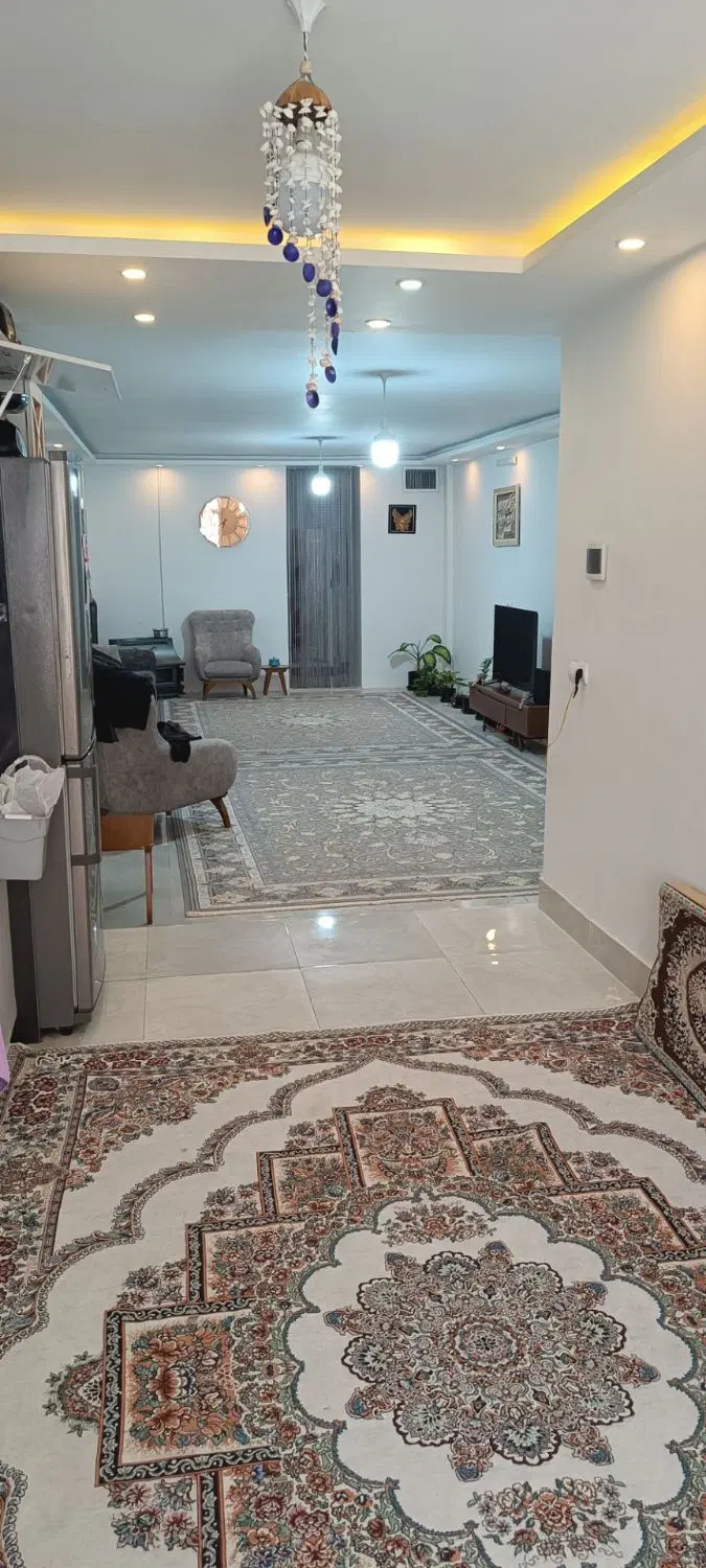 آپارتمان 120 متر دو خواب شیک و تمیز صفر طبقه سوم