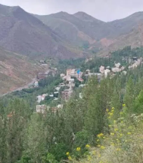زمین میگون  آهنگرک با متراژ ۱۳۰ متر