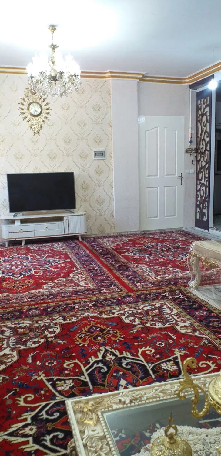 آپارتمان ۶۸ متری در مجتمع شهریار شهرک ارم