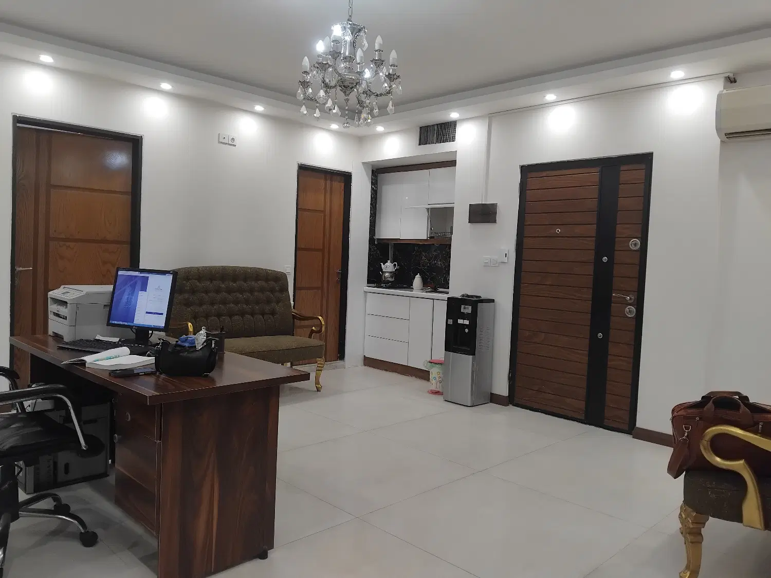 اجاره دفتر وکالت اشتراکی