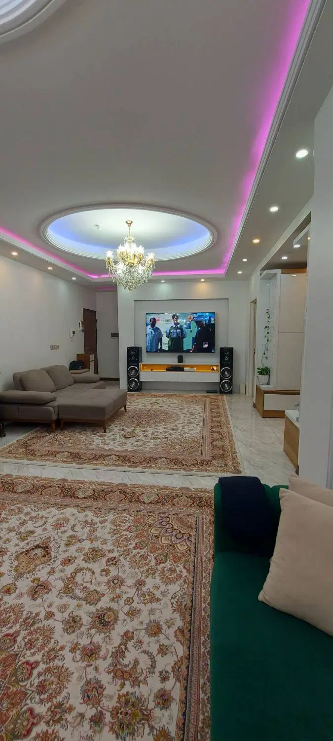 فروش وحد ۱۰۵ متری لوکس