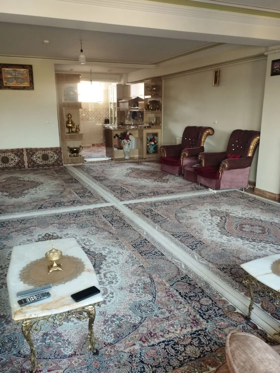 آپارتمان در اول ارم‌