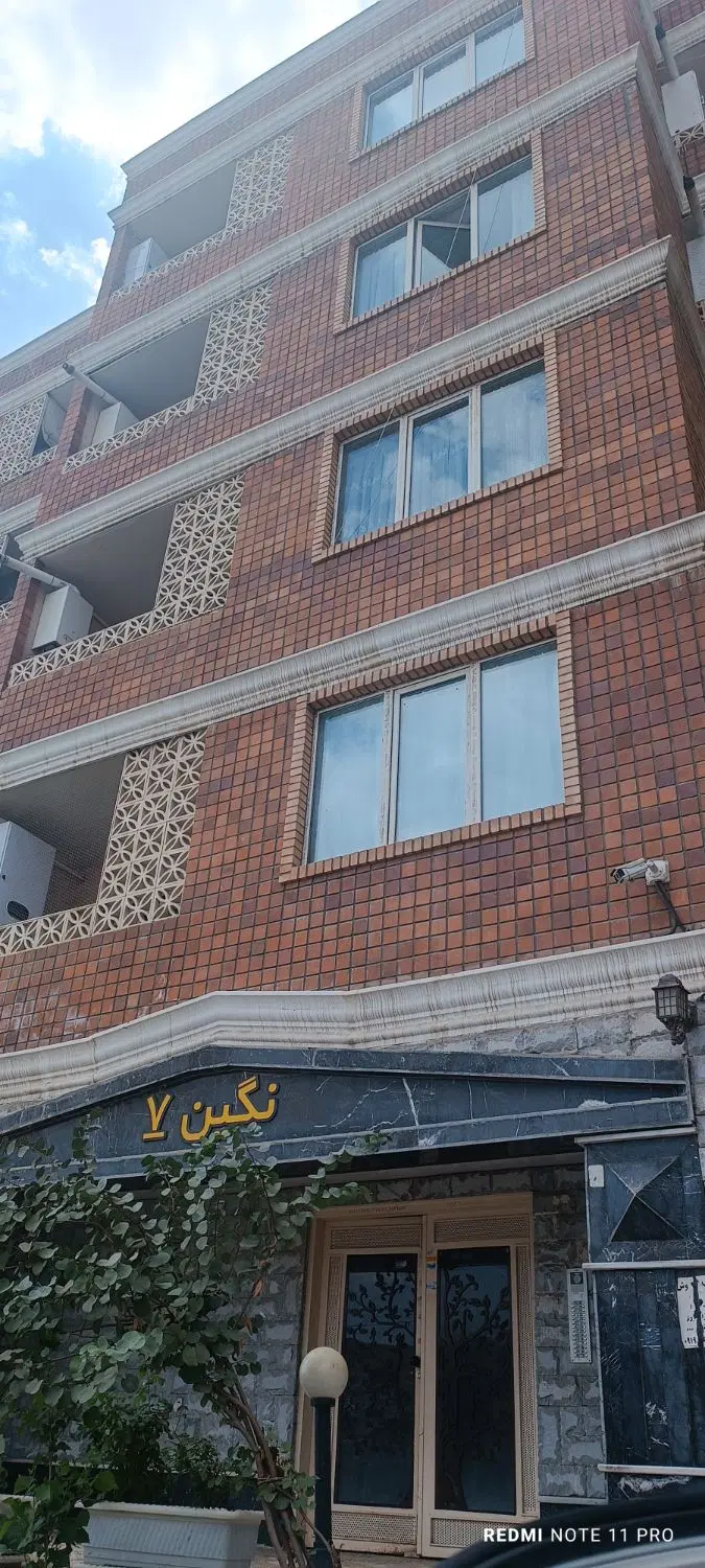آپارتمان بهاران