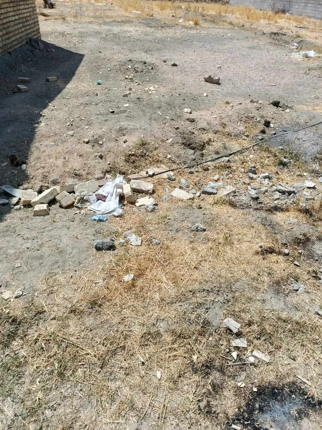زمین مسکونی داخل محدوده گوی تپه