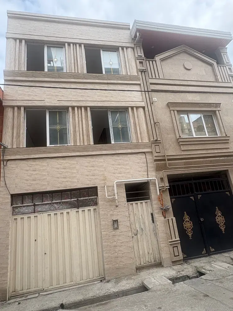 فروش خانه ی سوبلکس ۱۴۰ متری