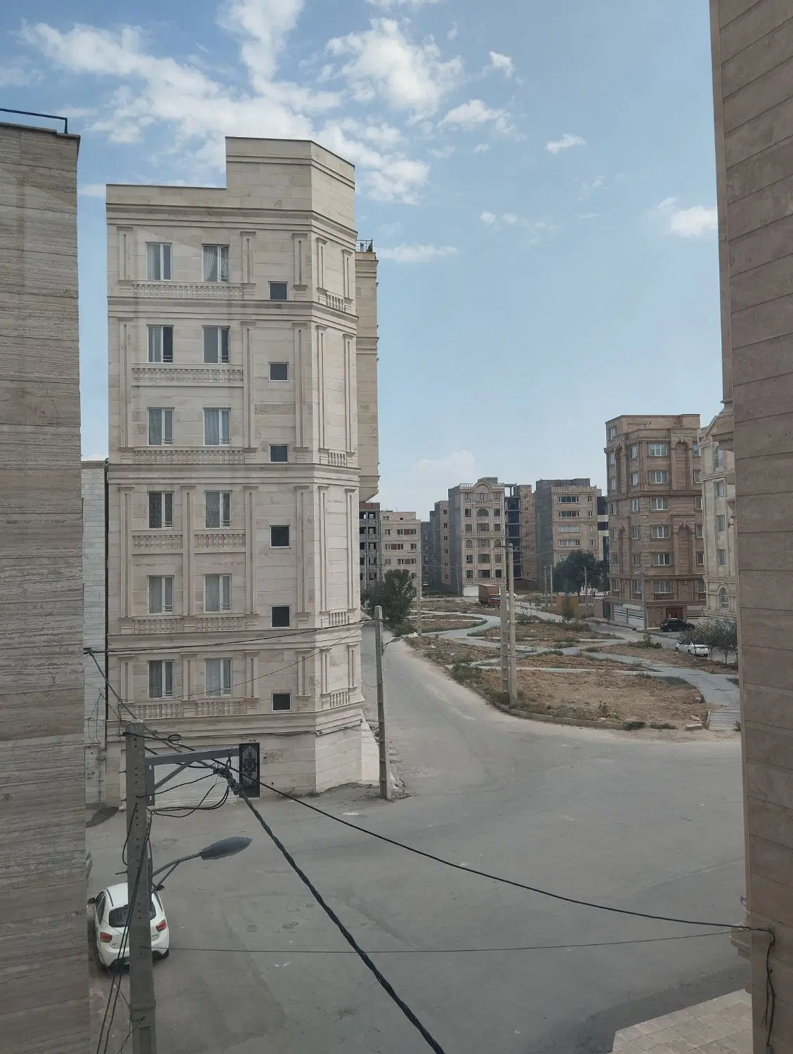 رهن کامل واحد ۱۱۵ متری شهرک ساحلی گلشن ۶