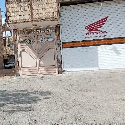 منزل و مغازه بر 60متری