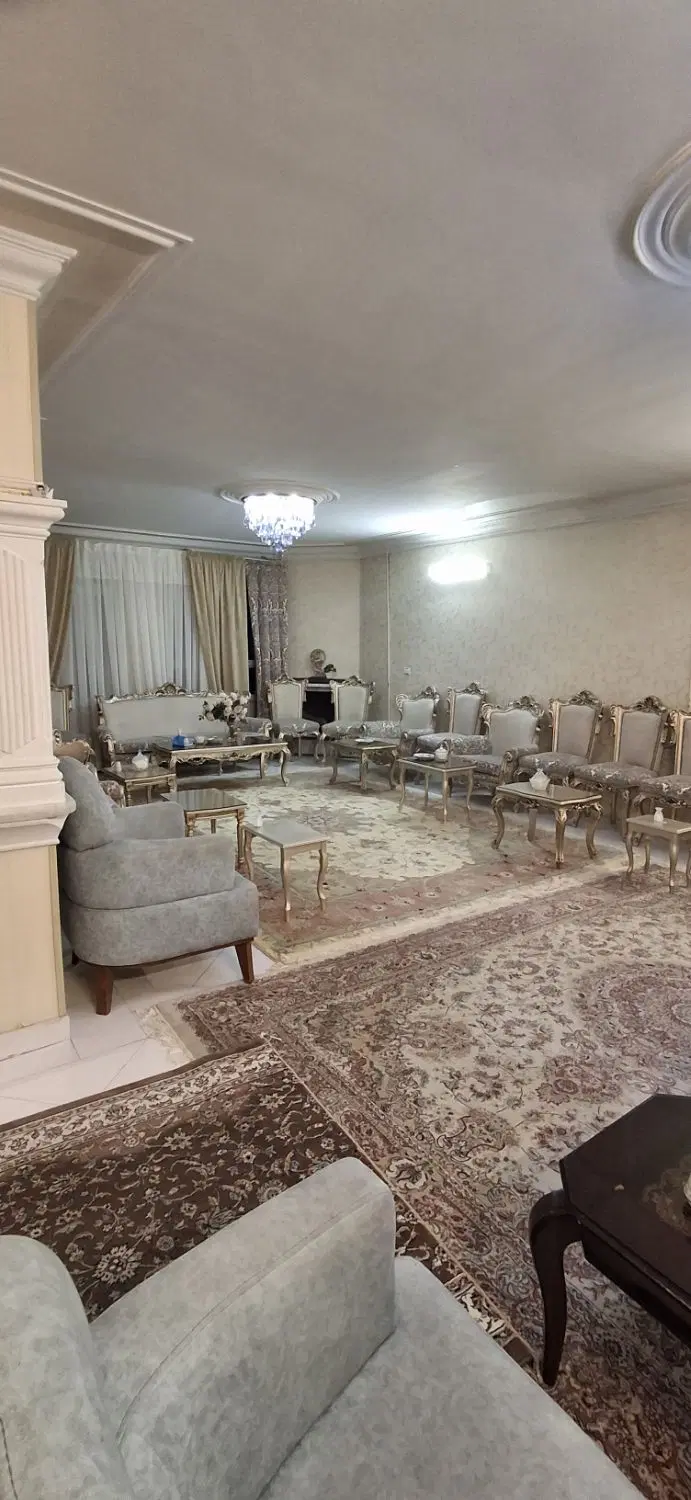 احمدآباد بخارایی ۱۲۰ متر همکف
