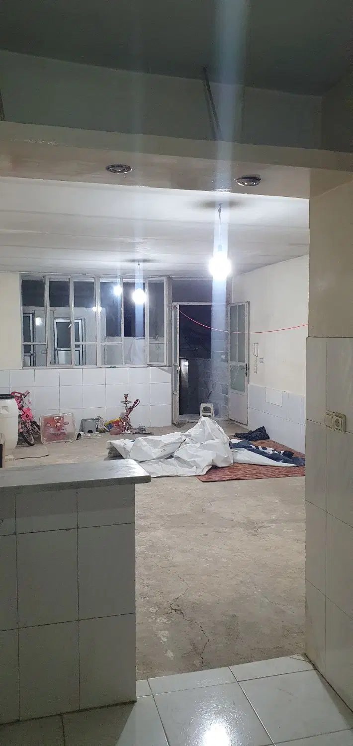 خانه ۸۰ متری حصارک پایین