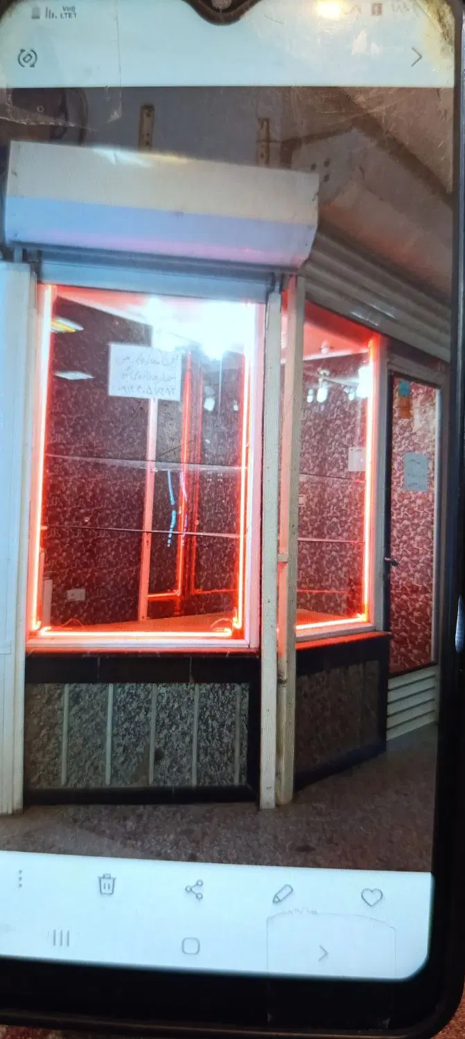 اجاره مغازه چ ابوریحان  مرکز خرید آذربایجان