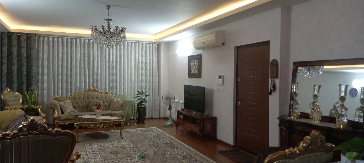 آپارتمان ۱۷ شهریور شمالی
