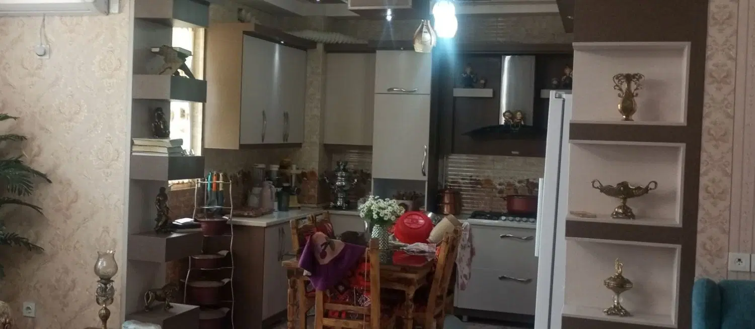 واحد فروشی