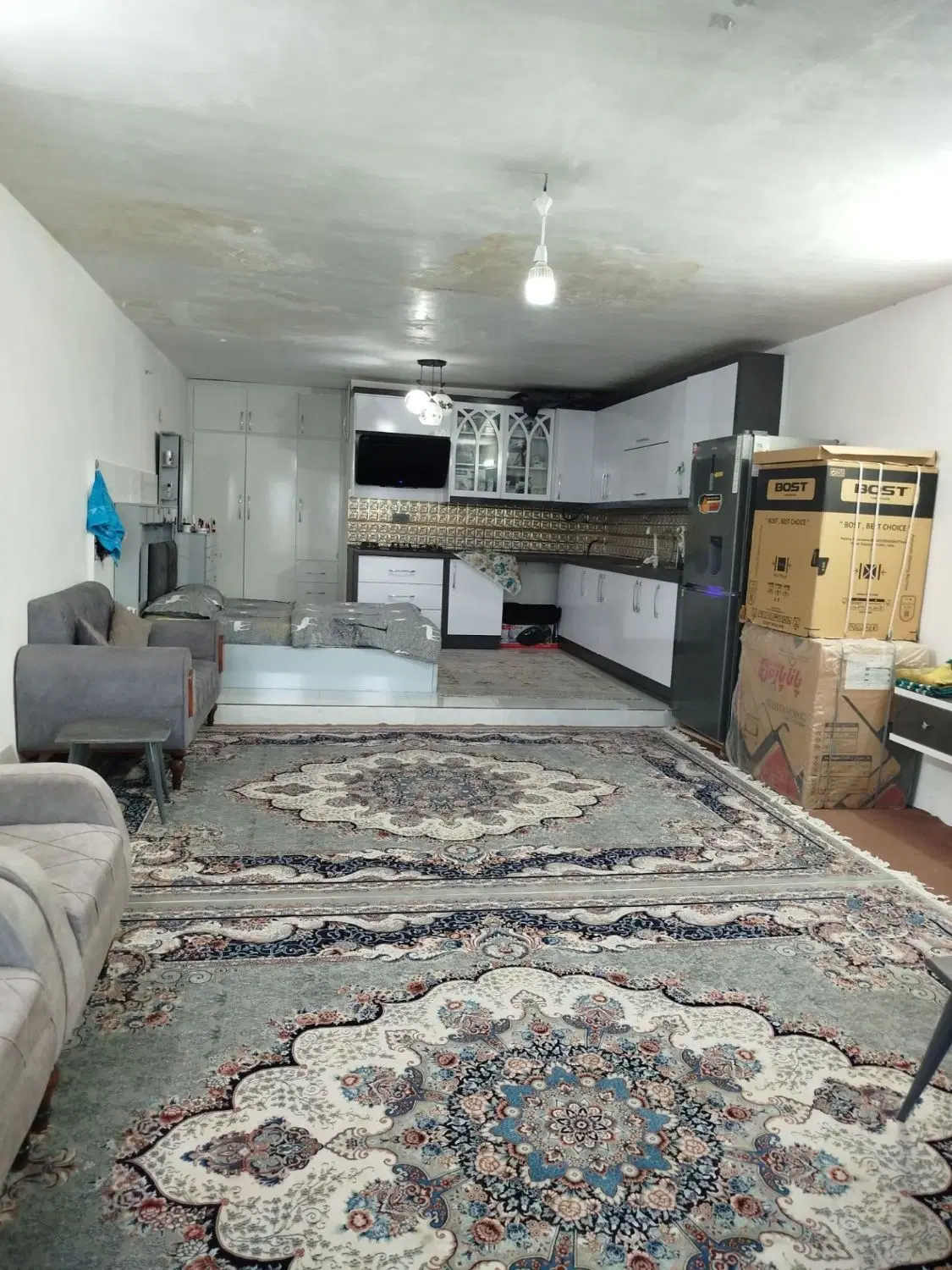 خانه دو طبقه تمیز