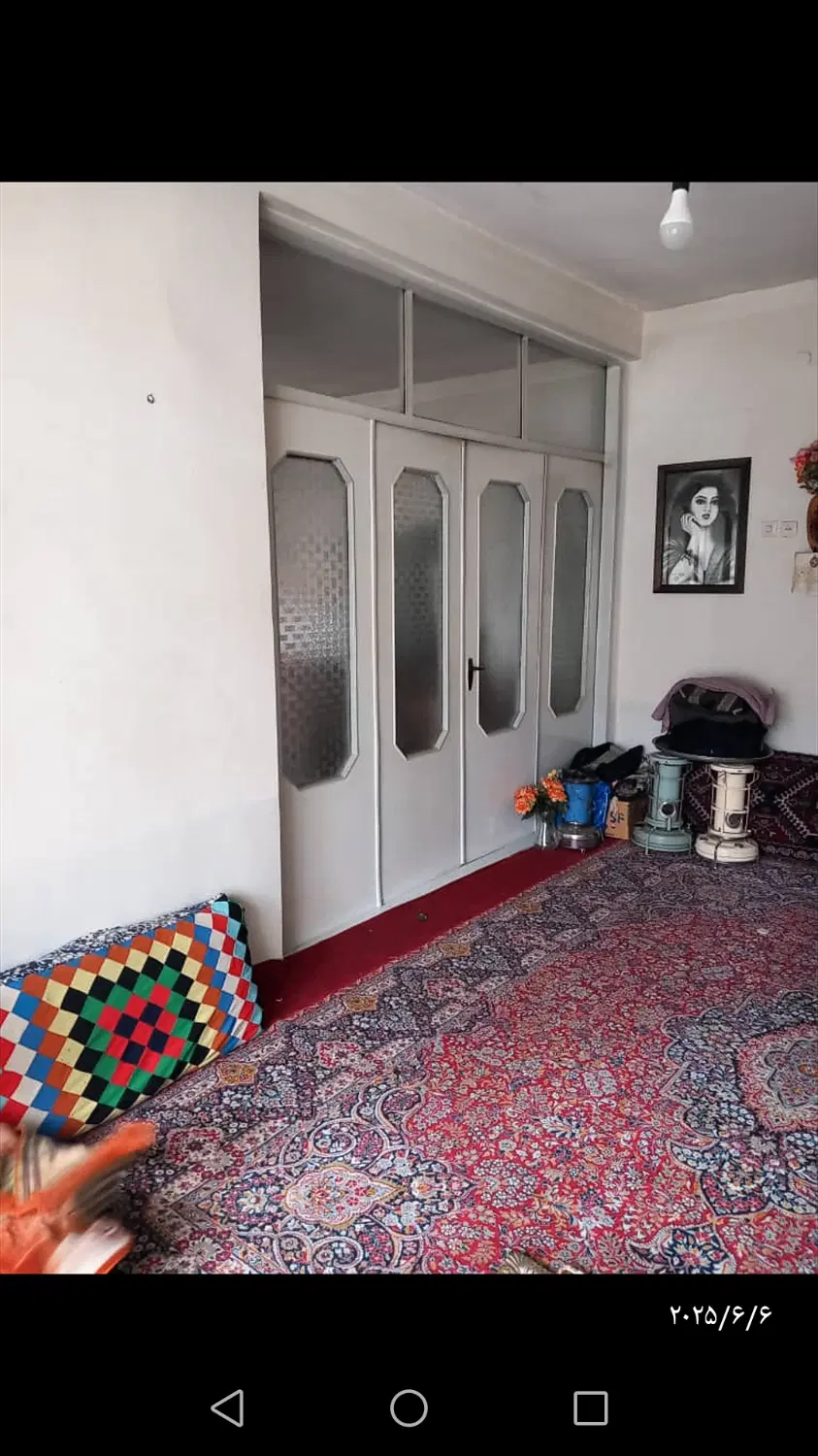 ملک قابل سکونت ویلایی