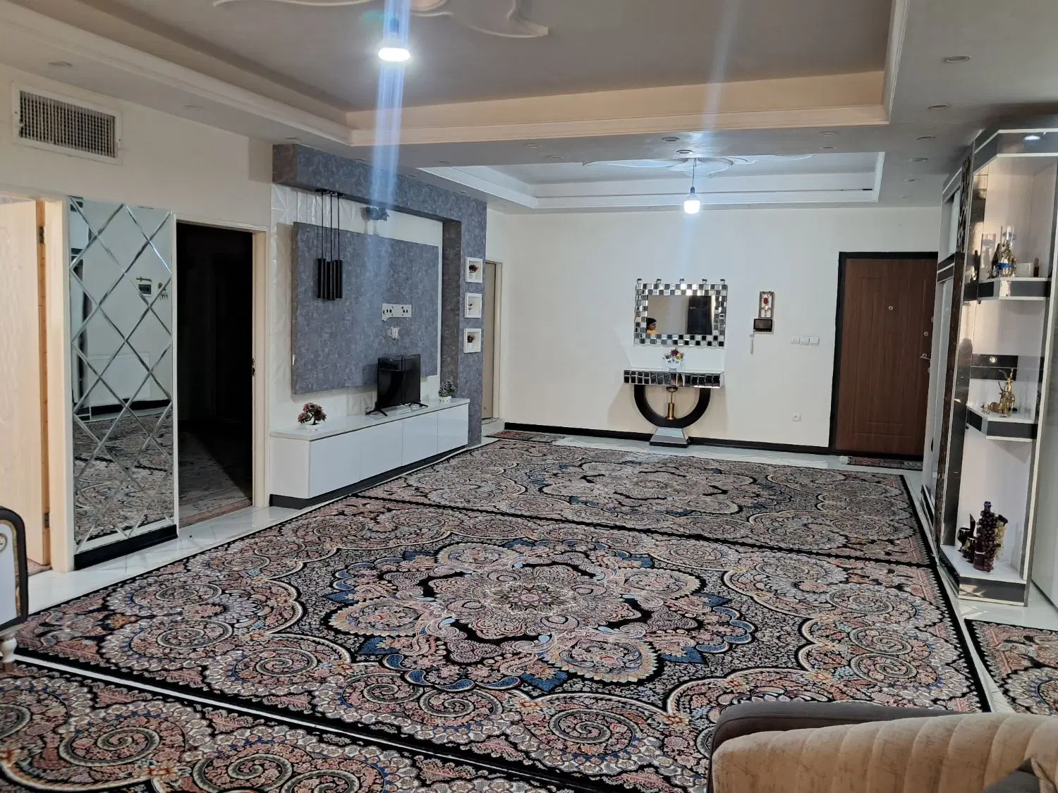 واحد فروشی ۱۰۵متری صباشهر
