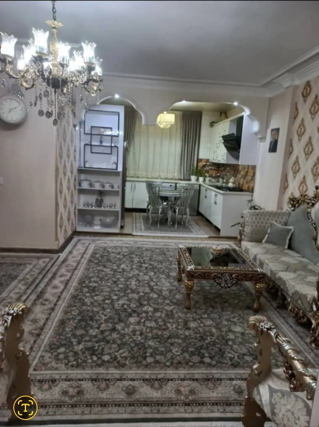 آپارتمان با پارکینگ