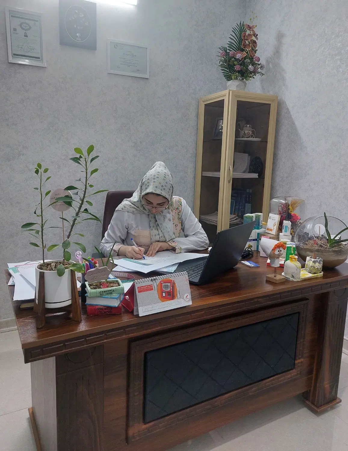 اجاره لاین فیشیال یا کارهای مرتبط در کلینیک