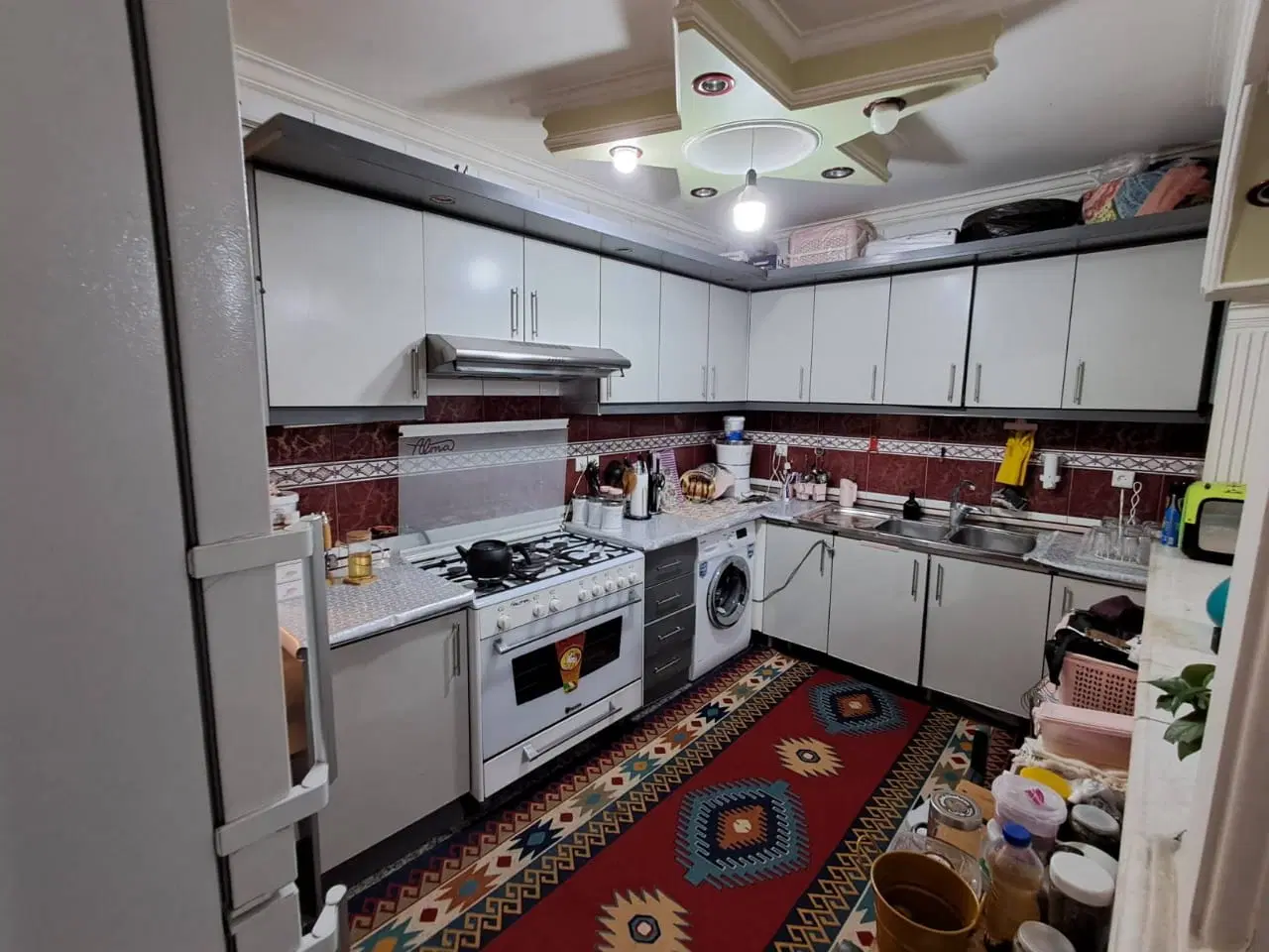حدود ۷۵ متر 1 خوابه با پارکینگ  و بالکن