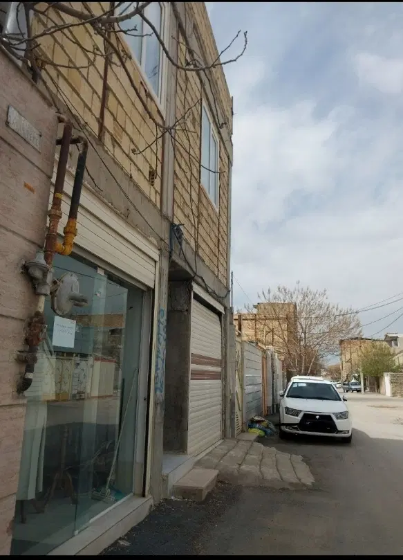 انبار یا مغازه ۱۸ متری