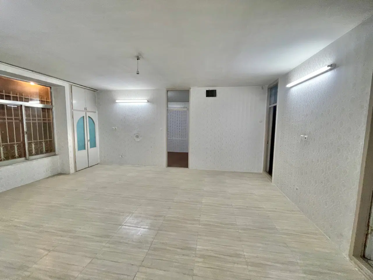 رهن کامل دربست خیابان امام رضا (ع)
