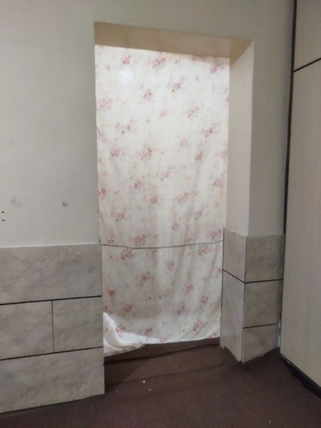 منزل ۱۴۰ متری ماشین رو