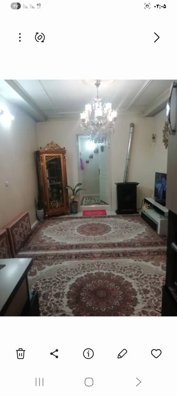 ۴۲متری تکواحدی بااسانسورانباری