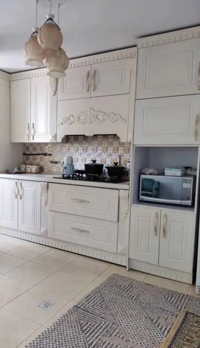 آپارتمان ۸۹ متری دونبش نما شیک