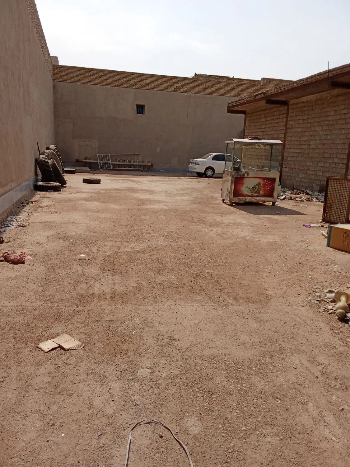 ملک تجاری