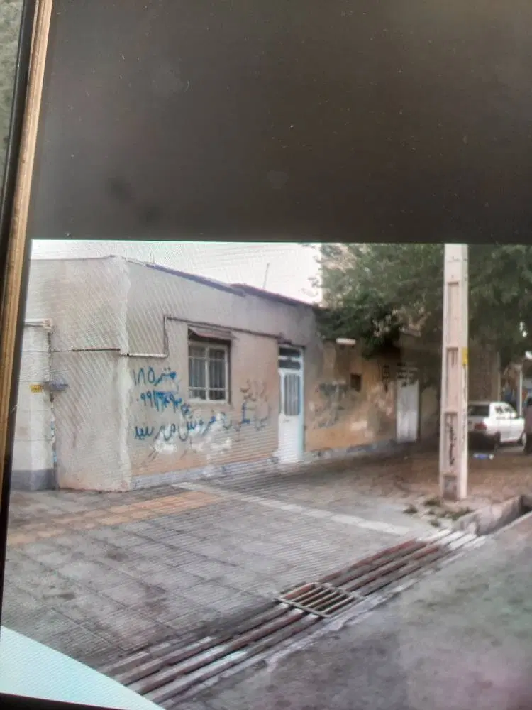 فروش ویلایی برروخیابان ۲۰متری ساخت تجاری مسکونی