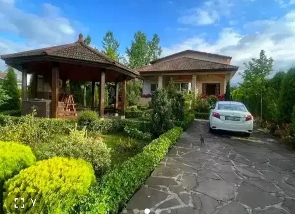 ویلا باغ۴۰۰ متری شخصی ساز مناسب خانواده