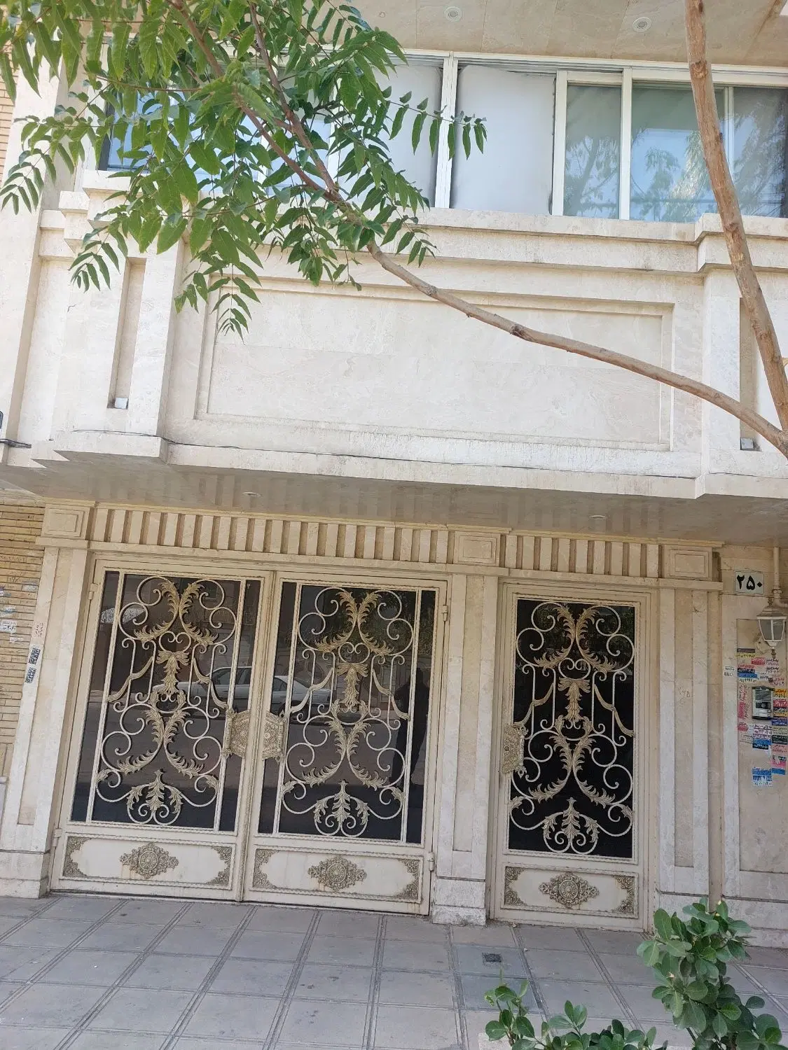منزل ویلایی همکف خ فرهاد ومصطفی