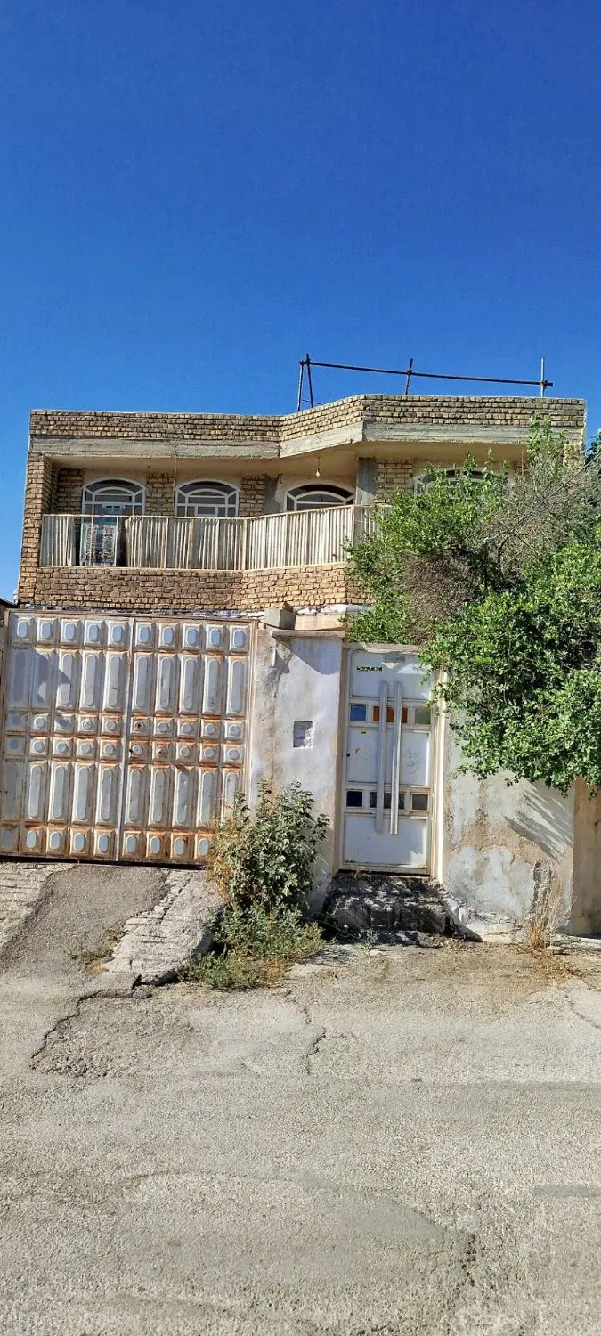 خانه دو طبقه جهاد سر دو نبش