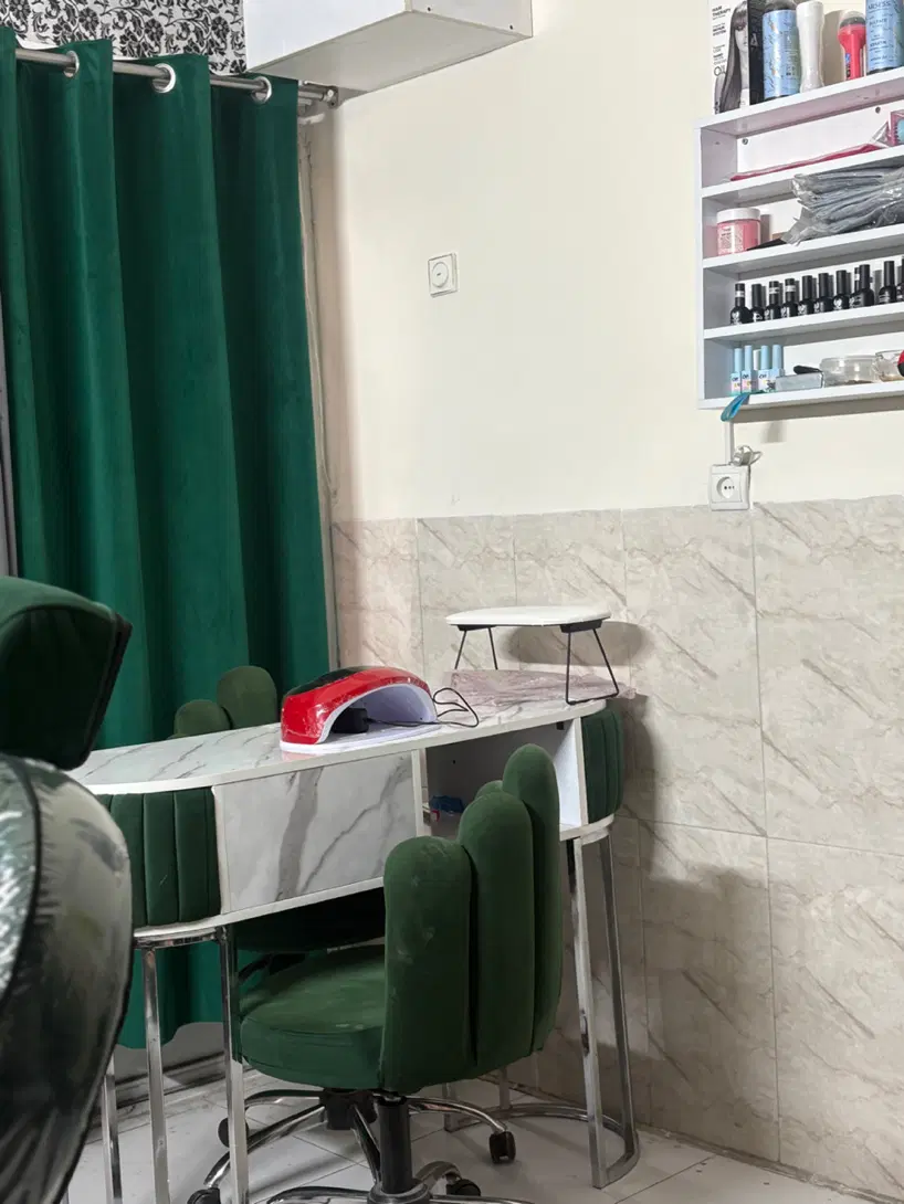 اجاره یا درصد میز ناخن بدون پیش